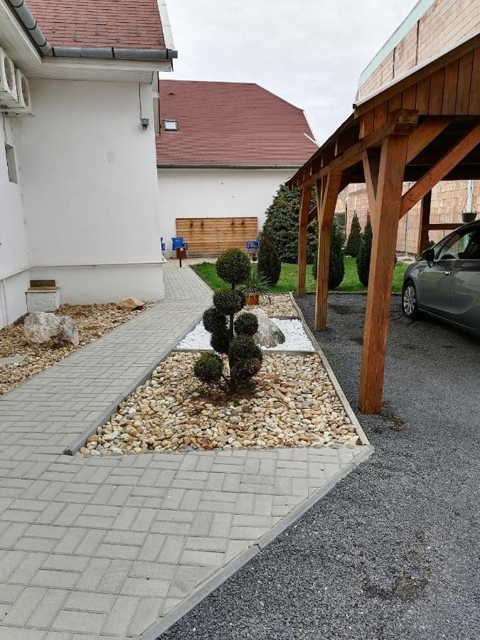 Joos Apartman Sárvár Dış mekan fotoğraf