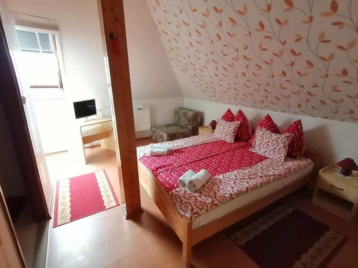 Joos Apartman Sárvár Dış mekan fotoğraf