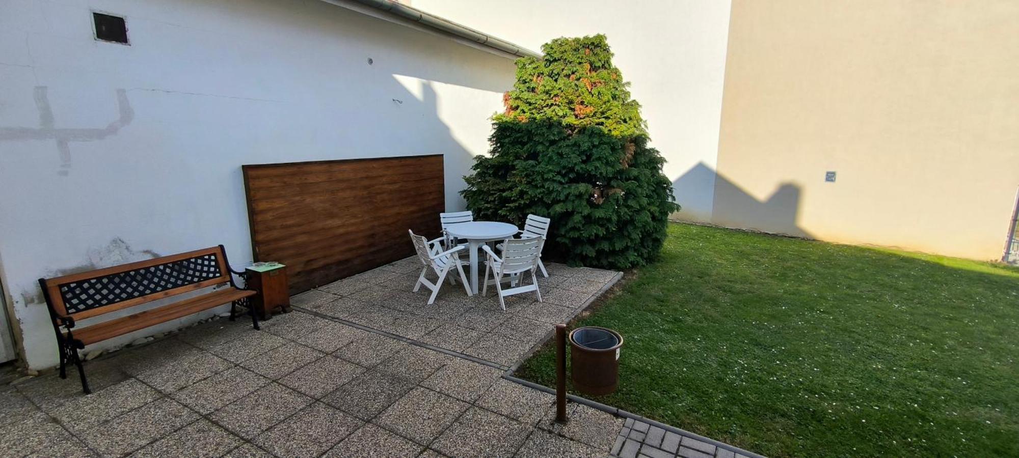 Joos Apartman Sárvár Dış mekan fotoğraf